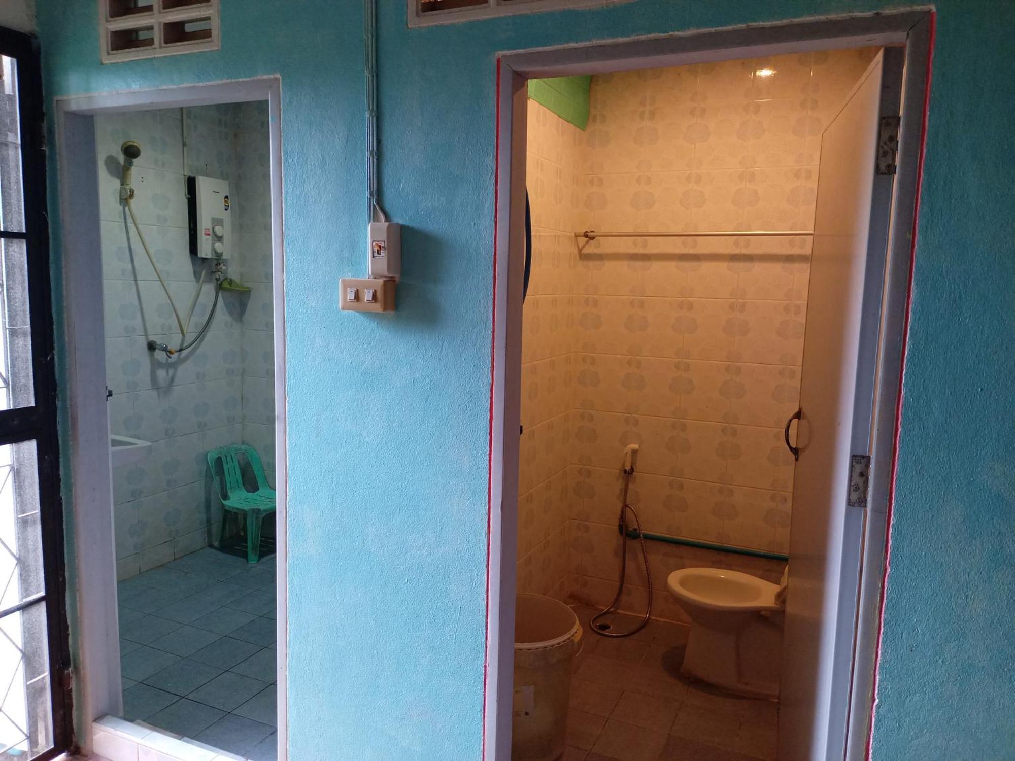 Np Guesthouse Trat Exterior foto